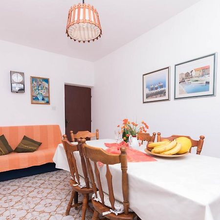 Apartments Salis Паг Екстер'єр фото