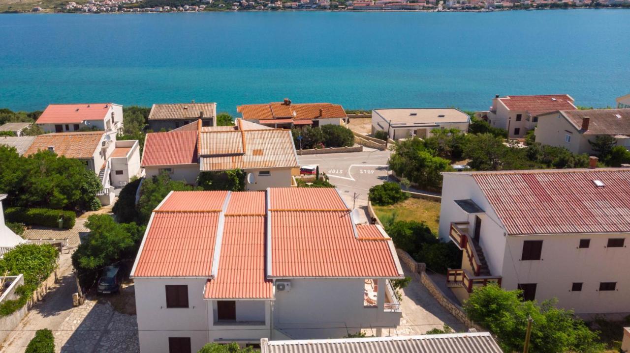 Apartments Salis Паг Екстер'єр фото