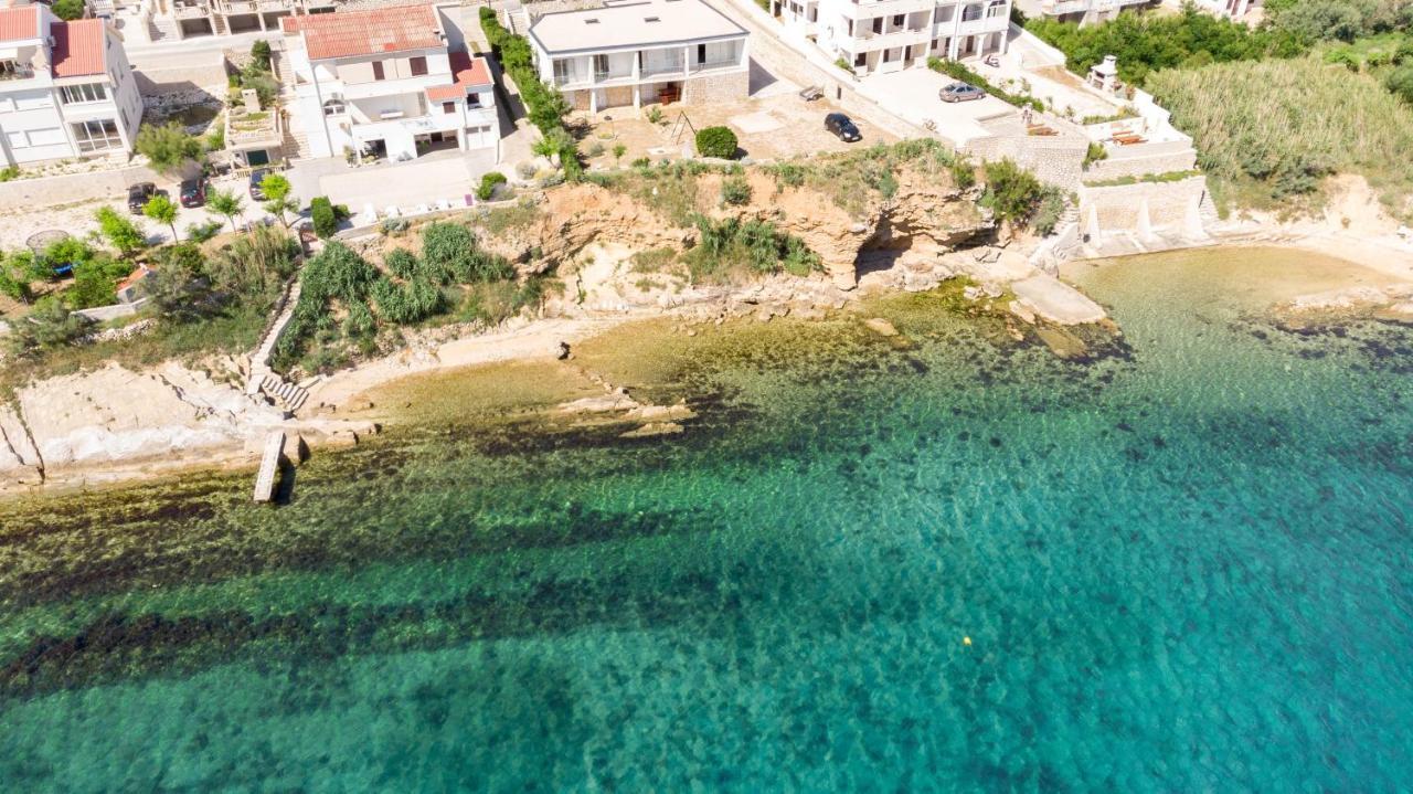 Apartments Salis Паг Екстер'єр фото