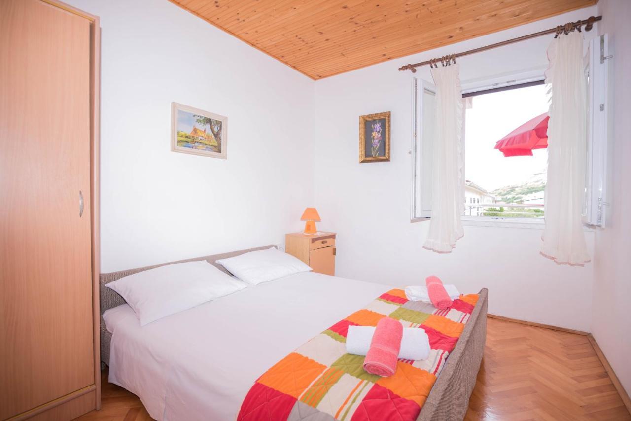 Apartments Salis Паг Екстер'єр фото